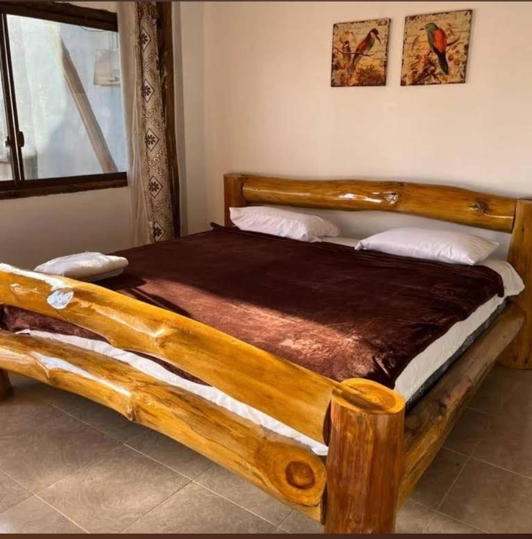 Hostal Yolanda بلاياس المظهر الخارجي الصورة