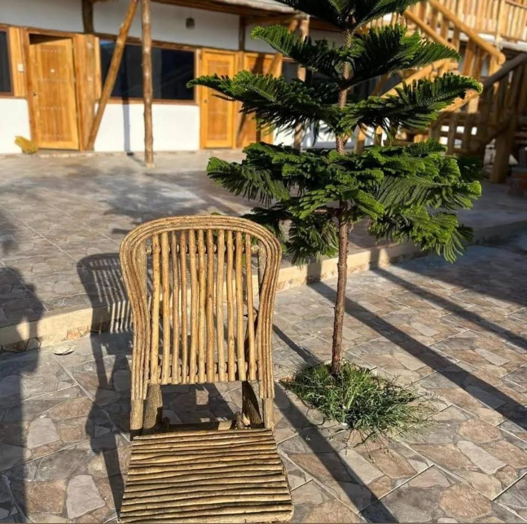 Hostal Yolanda بلاياس المظهر الخارجي الصورة