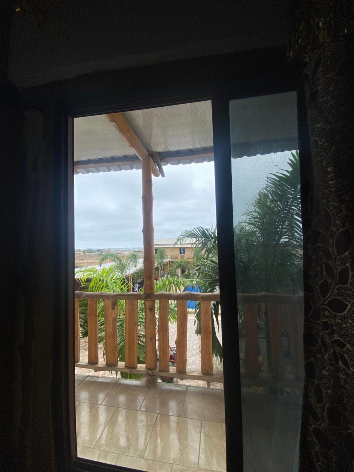 Hostal Yolanda بلاياس المظهر الخارجي الصورة